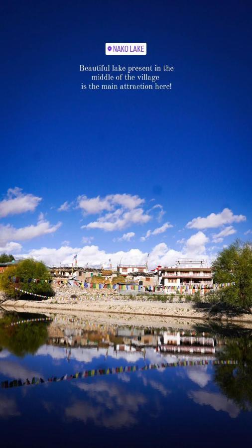 Hotel Lake View Nako Exterior photo